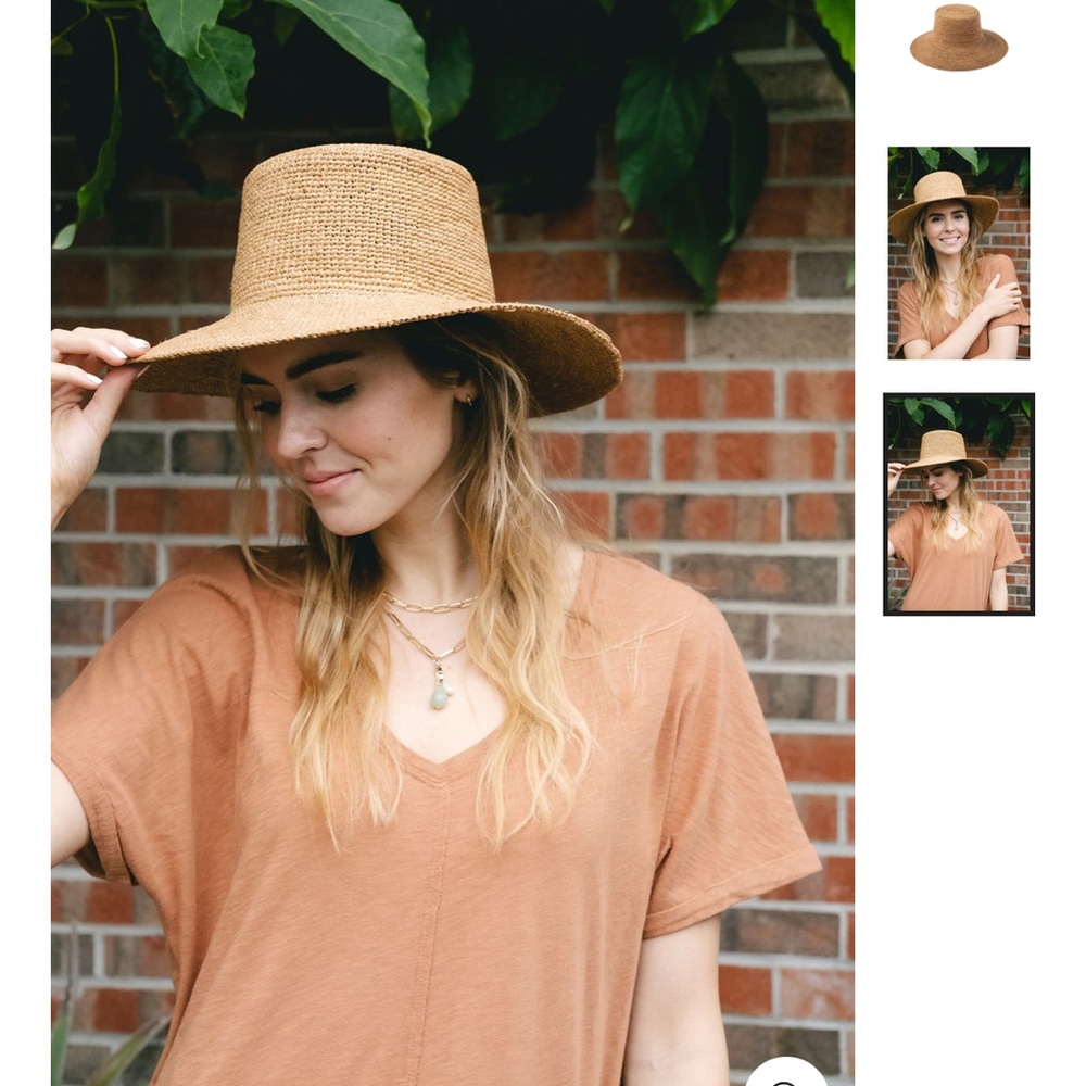 Lack of color Inca wide bucket hat. Sold out.
